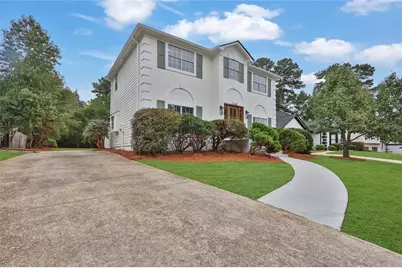 2260 Waterford Park Drive, Lawrenceville, GA 30044 - Photo 3