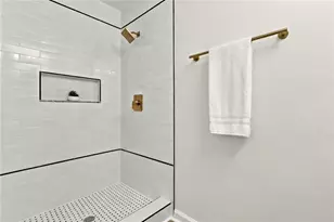 2260 Waterford Park Dr, Lawrenceville, GA 30044 - Photo 29