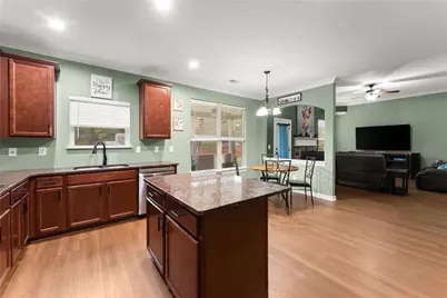 521 Georgia Circle, Loganville, GA 30052 - Photo 7