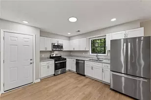 1686 Ember Way, Snellville, GA 30078 - Photo 13