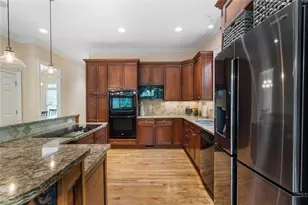 3698 Lakeview Dr, Tucker, GA 30084 - Photo 23