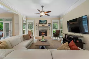 3698 Lakeview Dr, Tucker, GA 30084 - Photo 11
