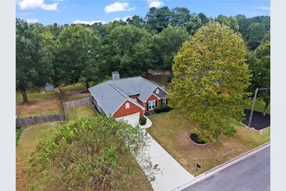 2014 Devonhurst Drive, Powder Springs, GA 30127 - Photo 31