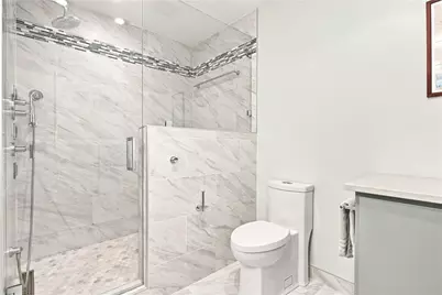 565 Peachtree Street NE #702, Atlanta, GA 30308 - Photo 17