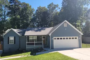 5104 Carole Pl SW, Stone Mountain, GA 30087 - Photo 1
