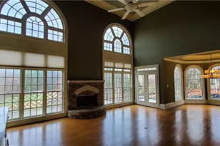 2810 Sugarloaf Club Dr, Duluth, GA 30097 - Photo 17