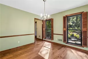225 Tallow Box Dr, Roswell, GA 30076 - Photo 17