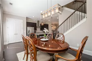 2147 Coventry Dr, Atlanta, GA 30319 - Photo 11