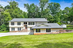 2026 Crescent Dr SW, Snellville, GA 30078 - Photo 1