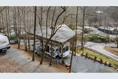 18 Second Street, Ellijay, GA 30540 - Photo 7