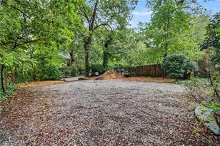 1198 McLendon Ave NE, Atlanta, GA 30307 - Photo 43