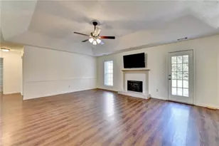 1230 Brook Meadow Ct, Lawrenceville, GA 30045 - Photo 9