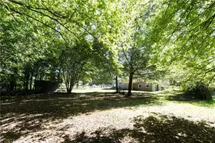 2882 Creek Dr, Duluth, GA 30096 - Photo 9