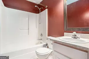 2733 Cedar Tree Ln, Ellenwood, GA 30294 - Photo 9