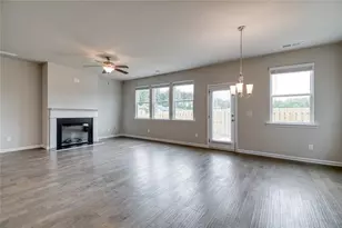 662 Ellis Spg Wy, Lawrenceville, GA 30045 - Photo 9