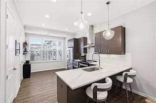 629 Broadview Pl NE, Atlanta, GA 30324 - Photo 1