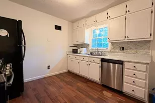 35 Pleasant Valley Rd, McDonough, GA 30253 - Photo 9