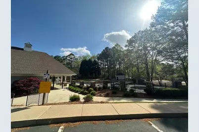 9208 Golfview Circle, Covington, GA 30014 - Photo 3
