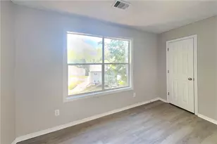 7185 Lone Oak Way, Lithonia, GA 30058 - Photo 17