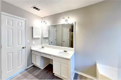 7185 Lone Oak Way, Lithonia, GA 30058 - Photo 15