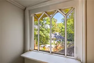 1074 Colquitt Ave, Atlanta, GA 30307 - Photo 27
