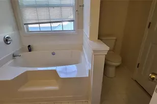 613 Mattie Farm Pl, Lawrenceville, GA 30045 - Photo 5