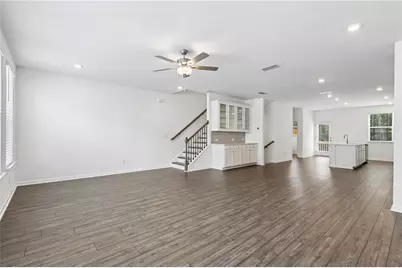 623 Oak Bluff Drive, Cumming, GA 30040 - Photo 15