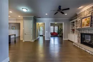 202 Golden Banner Ave, Marietta, GA 30060 - Photo 5