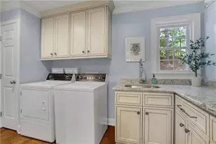 400 Hunters Glen Ct, Atlanta, GA 30328 - Photo 23