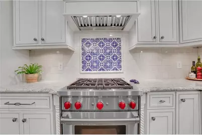 400 Hunters Glen Court, Atlanta, GA 30328 - Photo 19