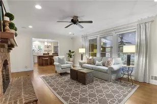 400 Hunters Glen Ct, Atlanta, GA 30328 - Photo 3