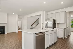 163 Sheryl Wy, Loganville, GA 30052 - Photo 7
