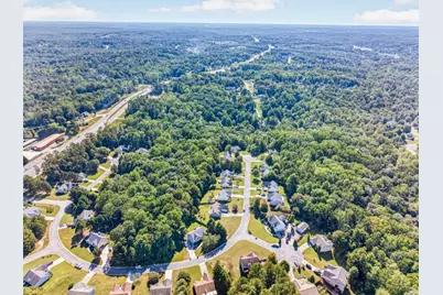 6285 Huntcliff Drive, Flowery Branch, GA 30542 - Photo 45