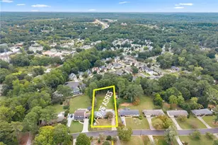 1095 Tuxedo Dr, Roswell, GA 30075 - Photo 29