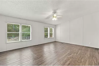 355 Isbell Road SE, Silver Creek, GA 30173 - Photo 15