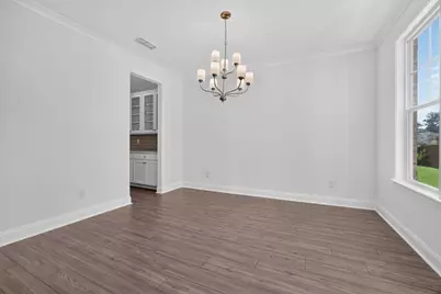 8935 Avonbrook Close, Ball Ground, GA 30107 - Photo 9