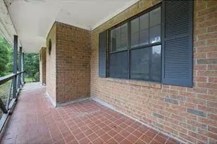 310 River Oak Dr, Riverdale, GA 30274 - Photo 3