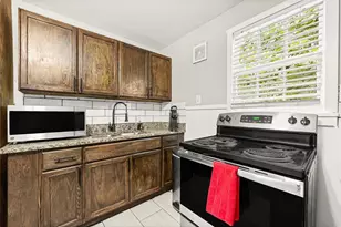 1932 Oana St SW, Atlanta, GA 30310 - Photo 9