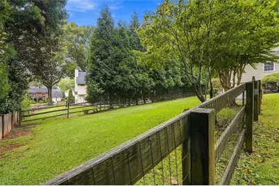 1726 W Point Circle, Marietta, GA 30068 - Photo 37