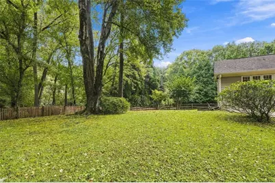 1726 W Point Circle, Marietta, GA 30068 - Photo 33