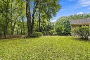 1726 W Point Cir, Marietta, GA 30068 - Photo 33