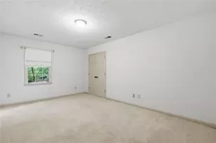 1726 W Point Cir, Marietta, GA 30068 - Photo 23