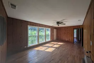 196 N Elizabeth St, Summerville, GA 30747 - Photo 5
