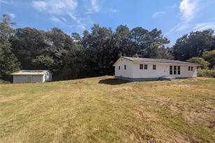 196 N Elizabeth St, Summerville, GA 30747 - Photo 1