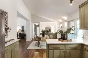 922 Barton Woods Rd NE, Atlanta, GA 30307 - Photo 37