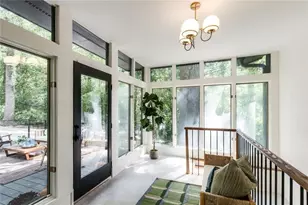922 Barton Woods Rd NE, Atlanta, GA 30307 - Photo 11