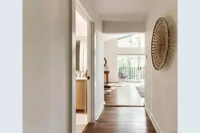 922 Barton Woods Road NE, Atlanta, GA 30307 - Photo 41