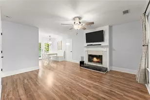 1570 Williams Cir, Cumming, GA 30041 - Photo 9