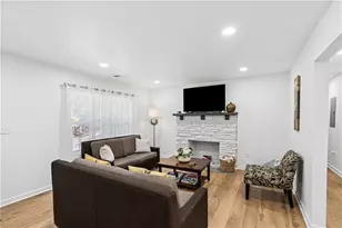 569 Yancey Dr, Forest Park, GA 30297 - Photo 5