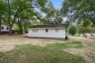 210 Douglas St, Monroe, GA 30655 - Photo 23